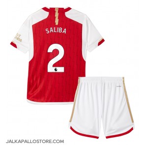 Arsenal William Saliba #2 Kotipaita Lapsille 2023-24 Lyhythihainen (+ shortsit)